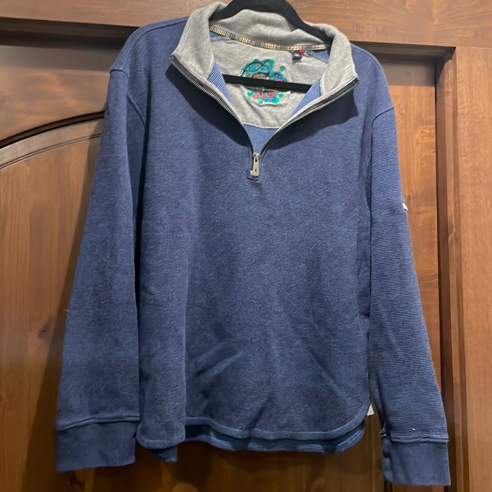 Robert graham pullover men’s Large